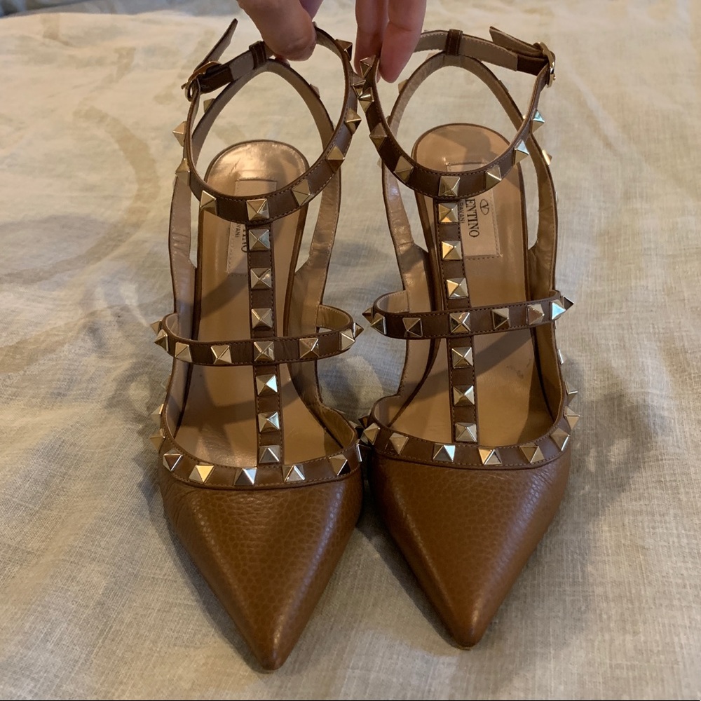 ❌ SOLD ❌      Valentino rockstud pumps - Picture 4 of 8